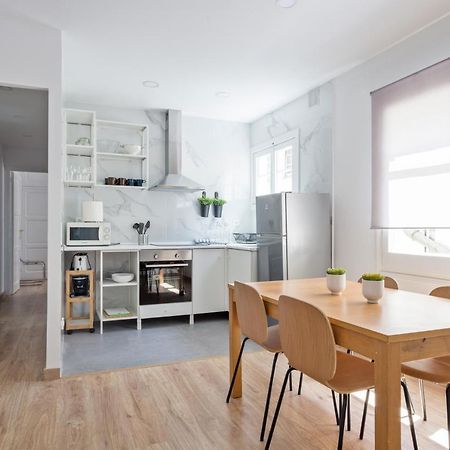 Blau Atic Apartment Барселона Екстер'єр фото