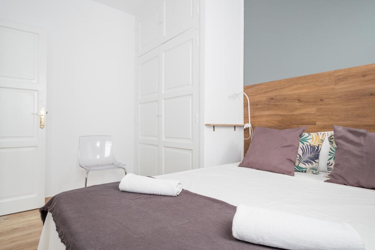 Blau Atic Apartment Барселона Екстер'єр фото